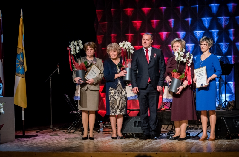 Goda_raksti_2017