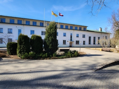 Raunas pamatskola