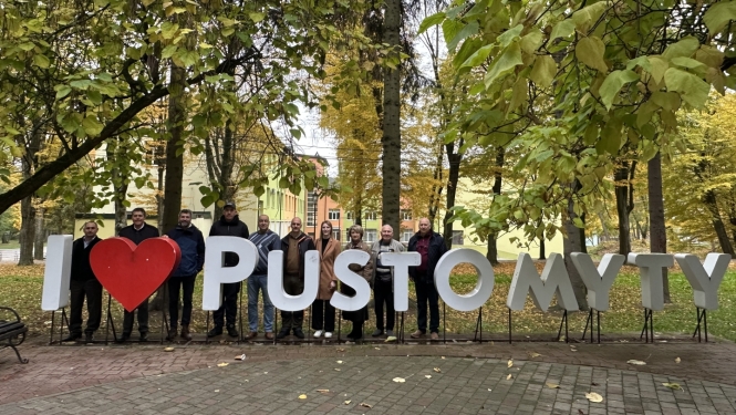 Pašvaldības delegācija viesojas Ukrainas sadraudzības pilsētā Pustomiti