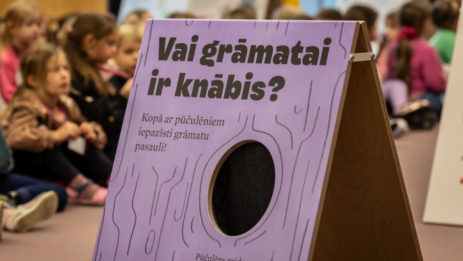 izstade_vai_gramatai_ir_knabis