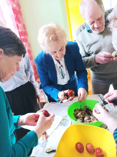 Smiltenes novada seniori sanāk kopā, dalās pieredzēt un iedvesmojas.