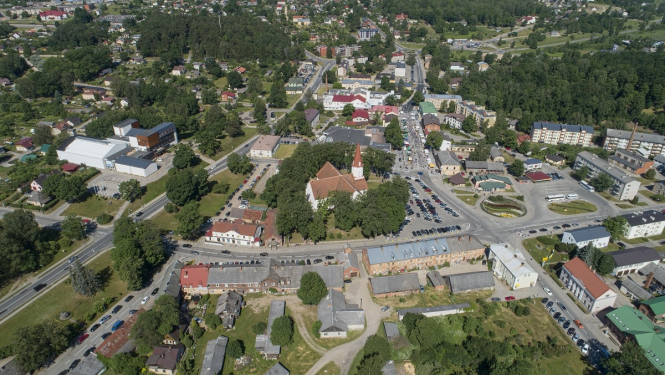 Martā Smiltenes jaunveidojamā novada iedzīvotājus aicina vērtēt šī brīža mobilitātes iespējas