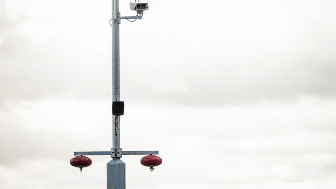 foto ar ātruma radaru