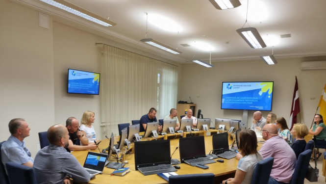 Apspriede par pašvaldības īstenotajiem projektiem uzņēmējdarbības attīstībai