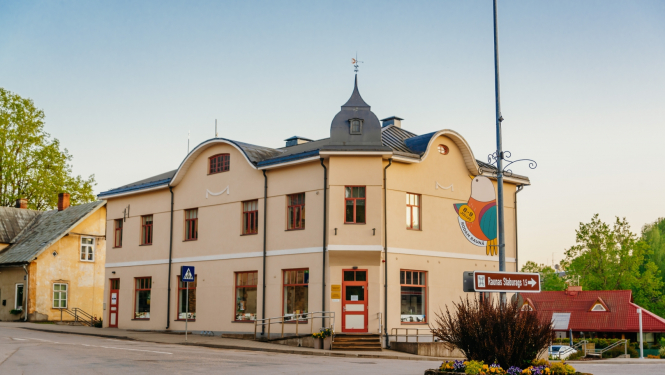 Raunas bibliotēkas ēka