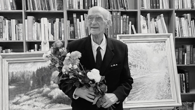 Aleksandrs_Luhaers_ar_ziediem