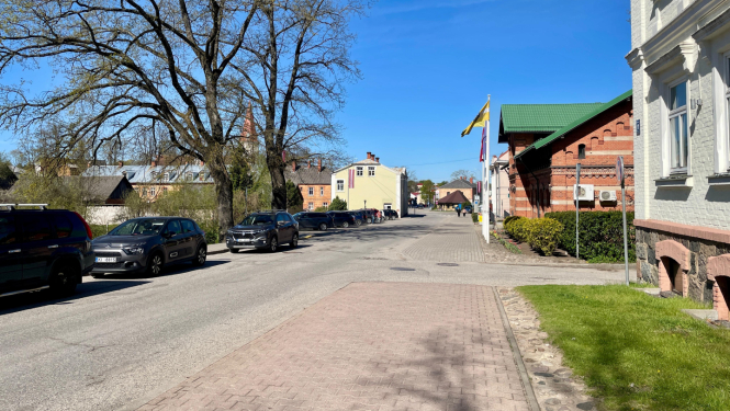 foto ar dārza ielu 