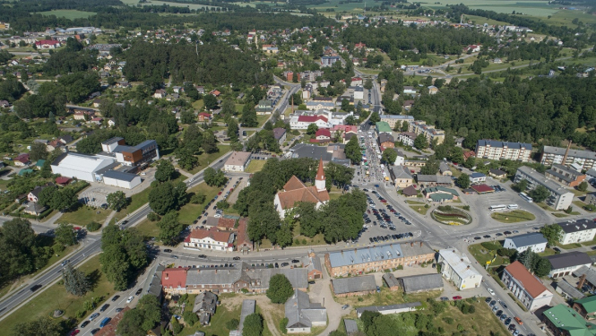 Martā Smiltenes jaunveidojamā novada iedzīvotājus aicina vērtēt šī brīža mobilitātes iespējas