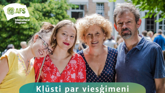 Viesģimenes baneris