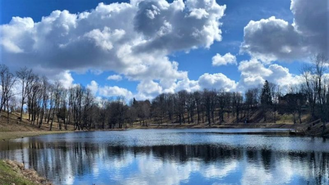 Atvērtas Vecā parka labierīcības, Smiltenē