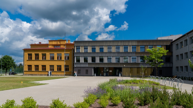 Smiltenes vidusskola