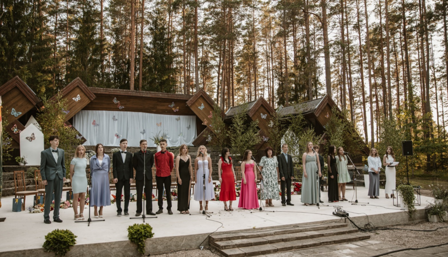 uz estrades kolektivs