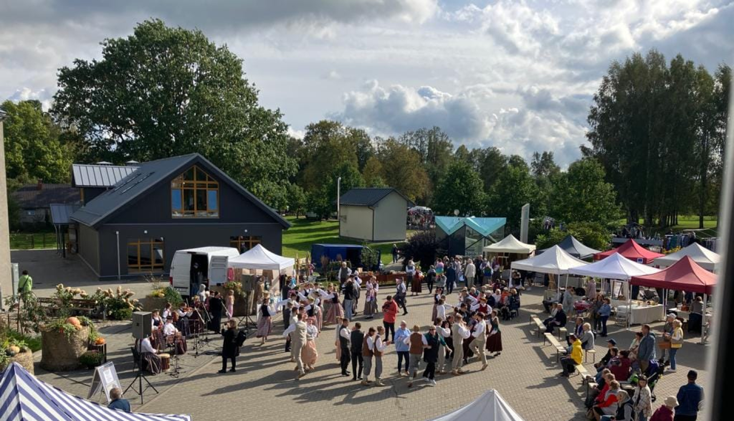 Apes pilsētas svētki