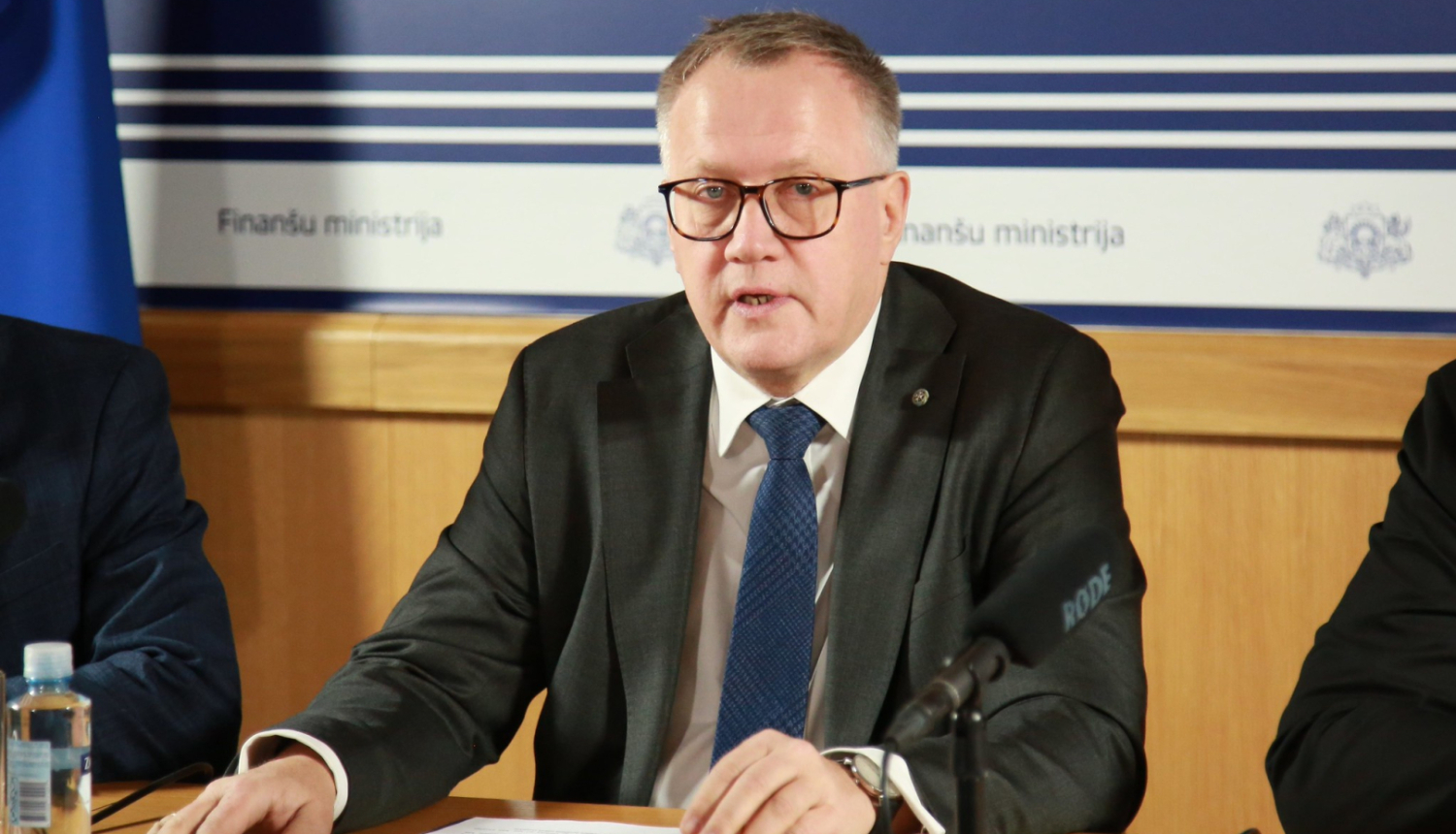 Latvijas Republikas finanšu ministrs Arvils Ašeradens