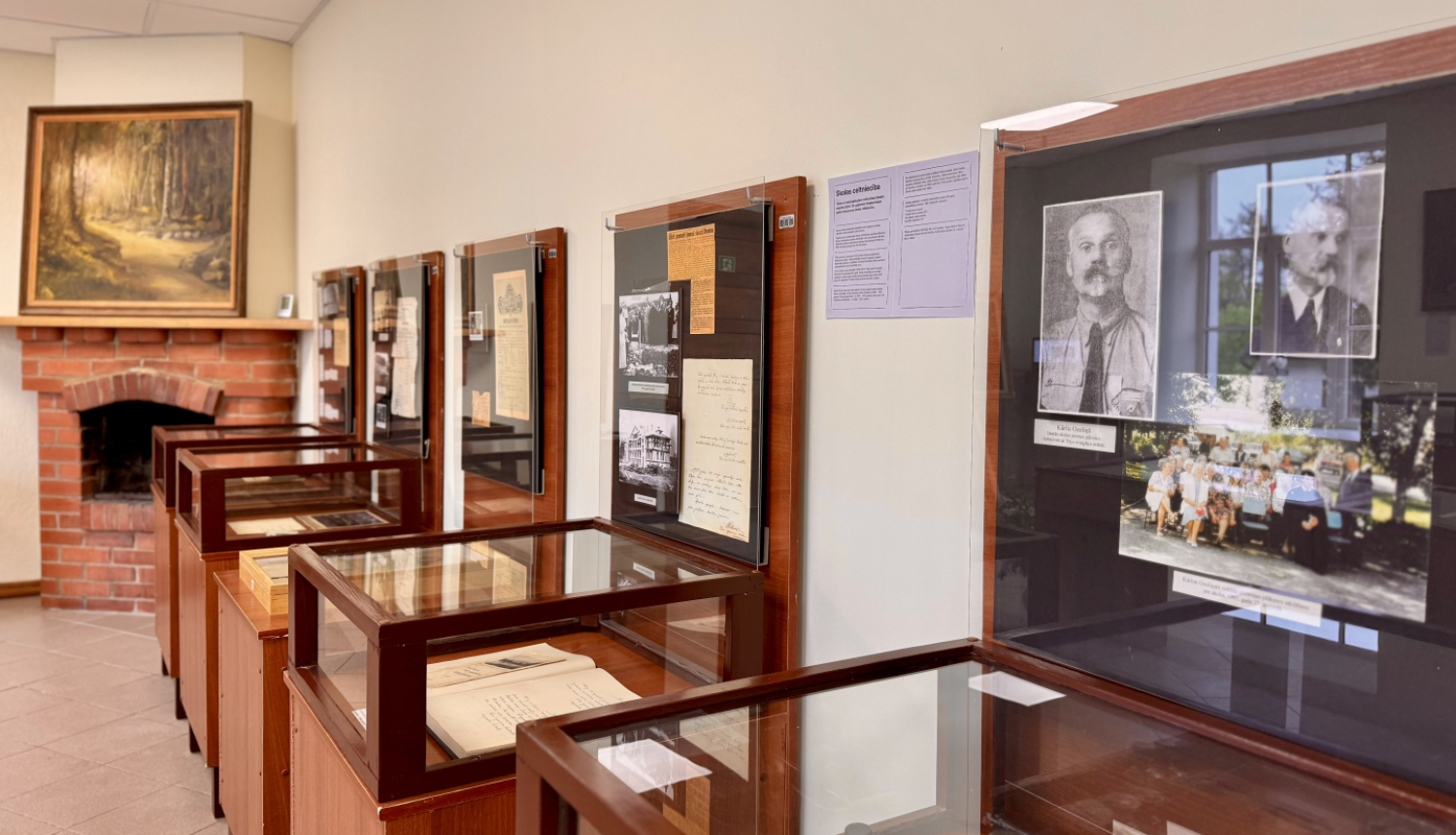 Foto no Drustu mezeja – attēlā izstāde 